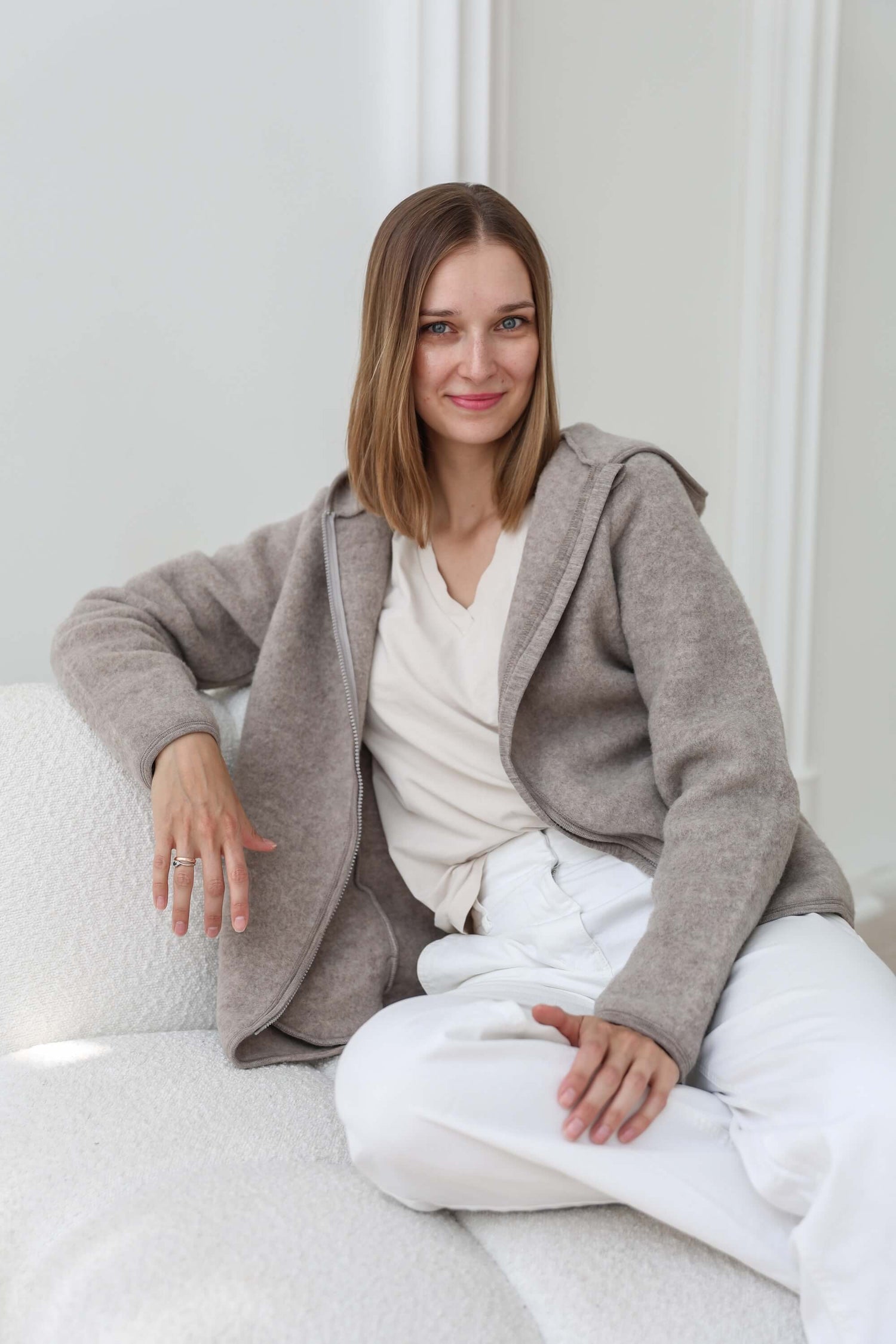 100% Merino Wool Fleece Women Jacket - Taupe