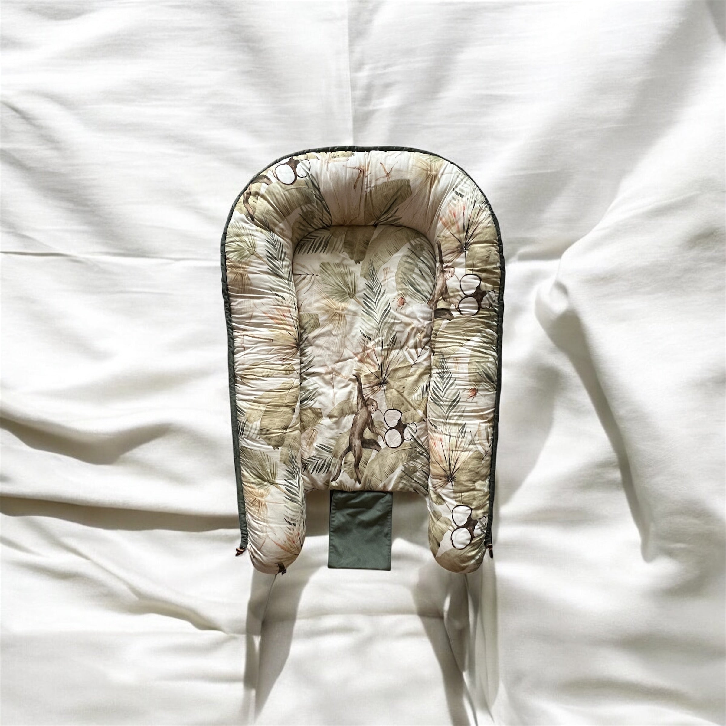 Preloved baby nest velvet boho coco