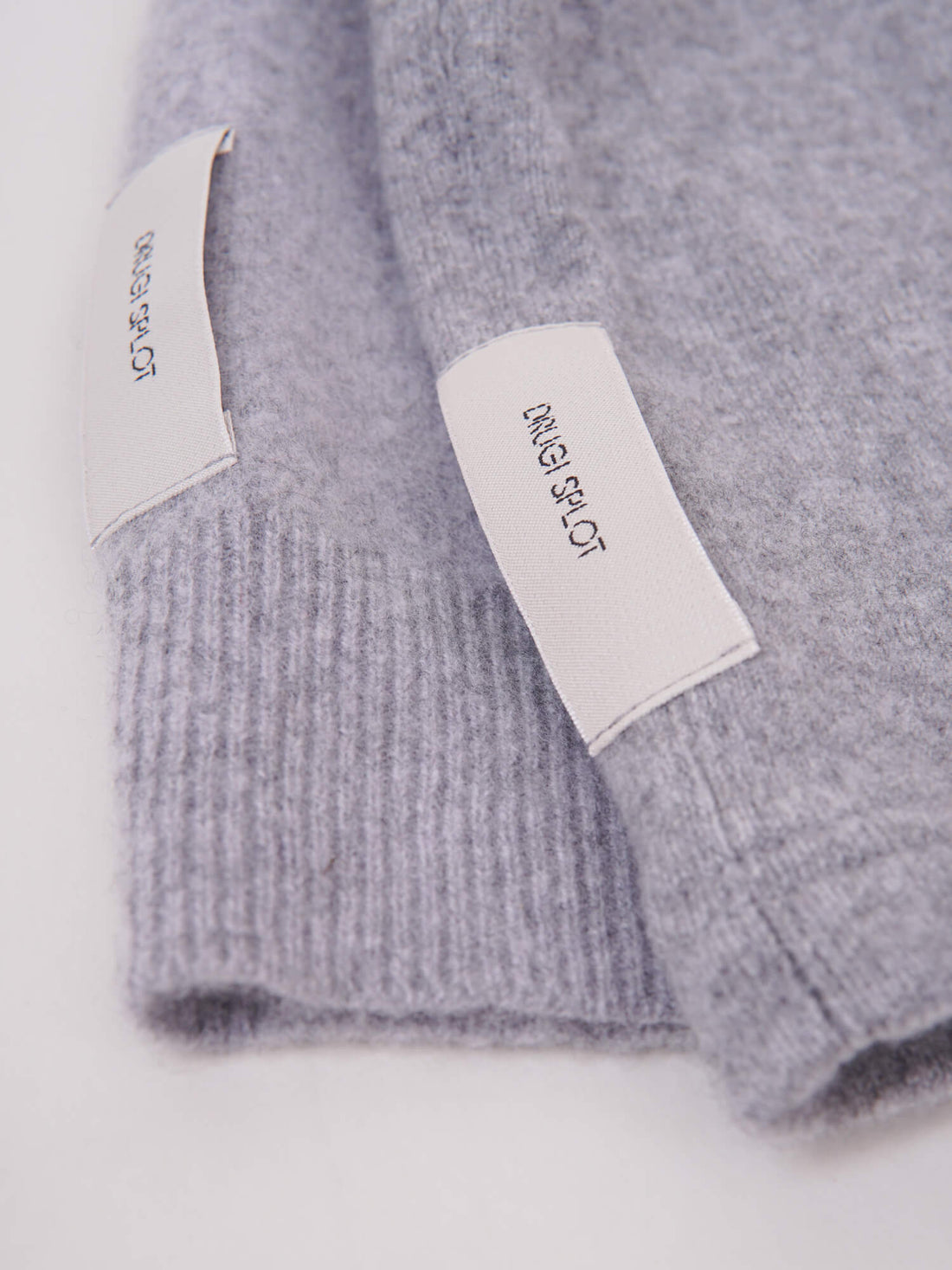 2 pure cashmere balaclava in color grey