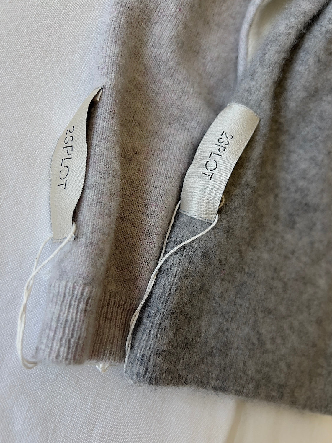 Balaclava mit Häschenmotiv aus reinem Kaschmir - Grau