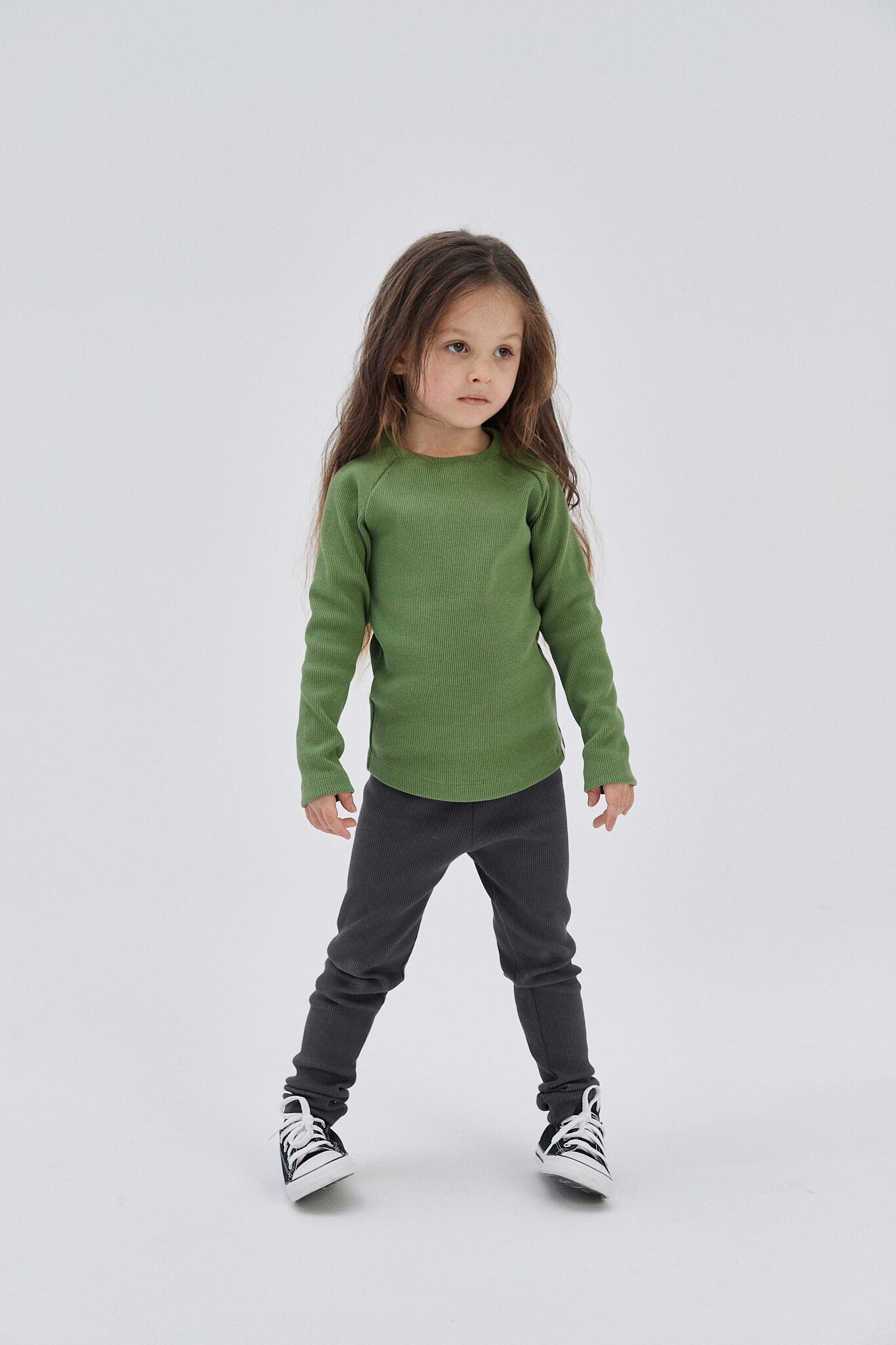 Green longsleeves girl