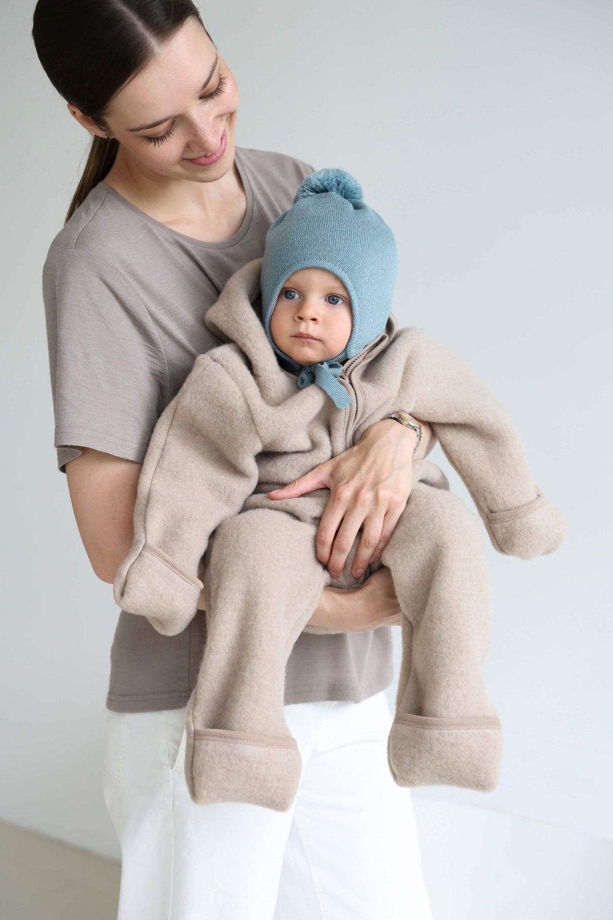 Baby-Overall aus 100% Bio-Merinowolle – Sand