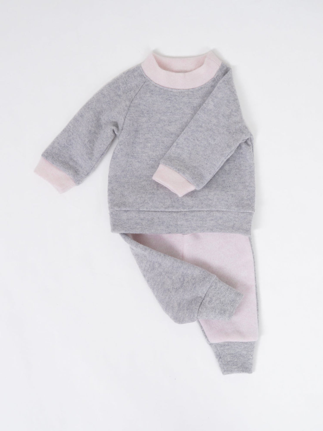 cashmere set of pants and sweater made of pure cashmere, perfect for newborn gift