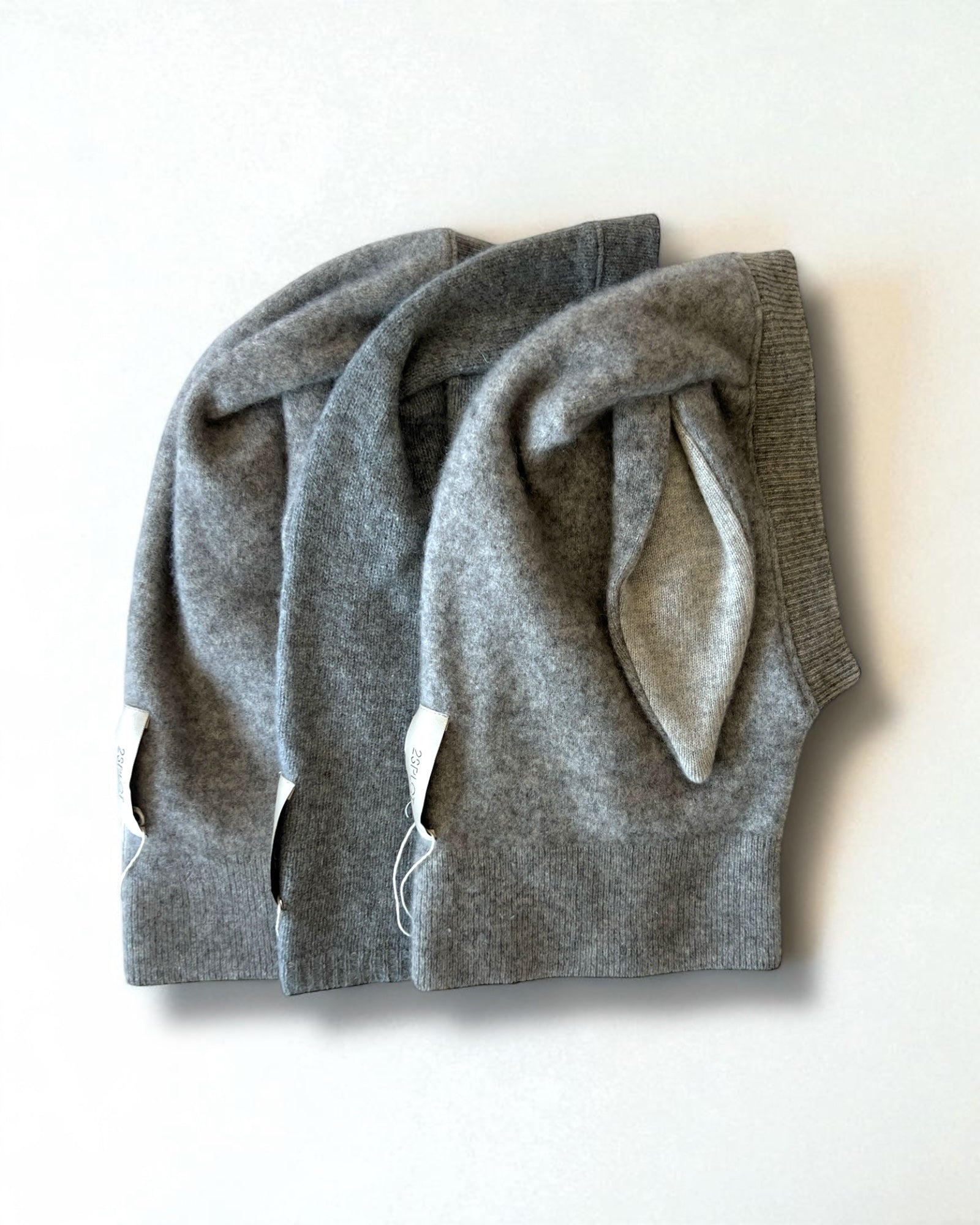 Balaclava mit Häschenmotiv aus reinem Kaschmir - Grau