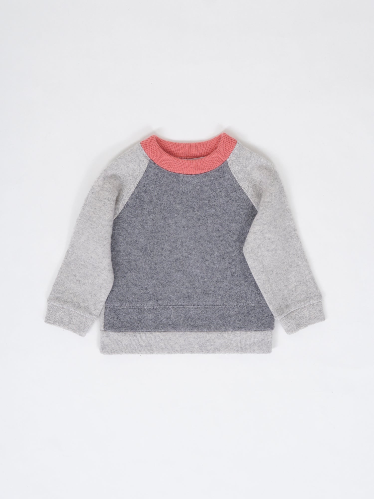 cashmere sweater made of pure cashmere